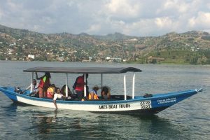 4 Days Rwanda Gorilla Trekking and Lake Kivu Fishing Tour